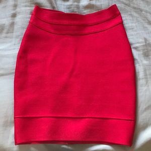 Red bandage skirt